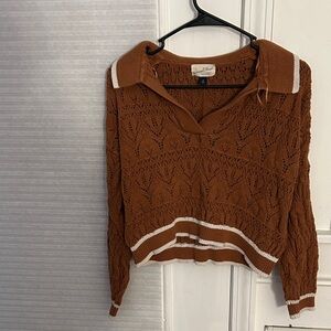 Universal Thread Brown V-Neck Sweater